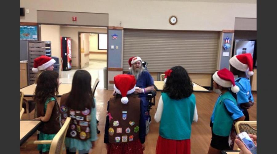 Aging & Adult Services, Girl Scouts go to VA hospital 1